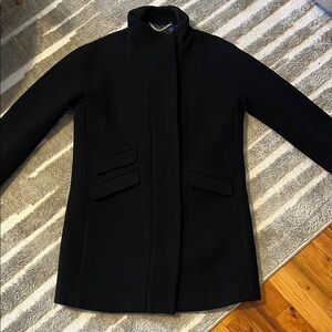 J Crew Toscana coat
Minimal use, functioning zipper